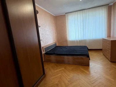 Квартира. Київ, вулиця Предславинська.