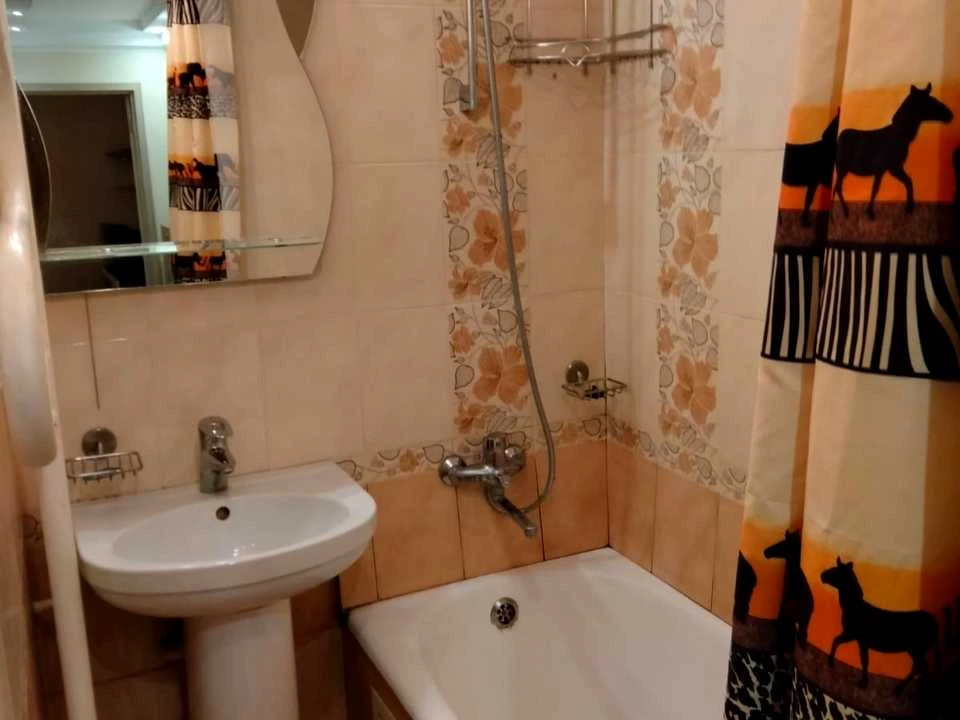 Квартира. Киев, улица Василия Иваниса