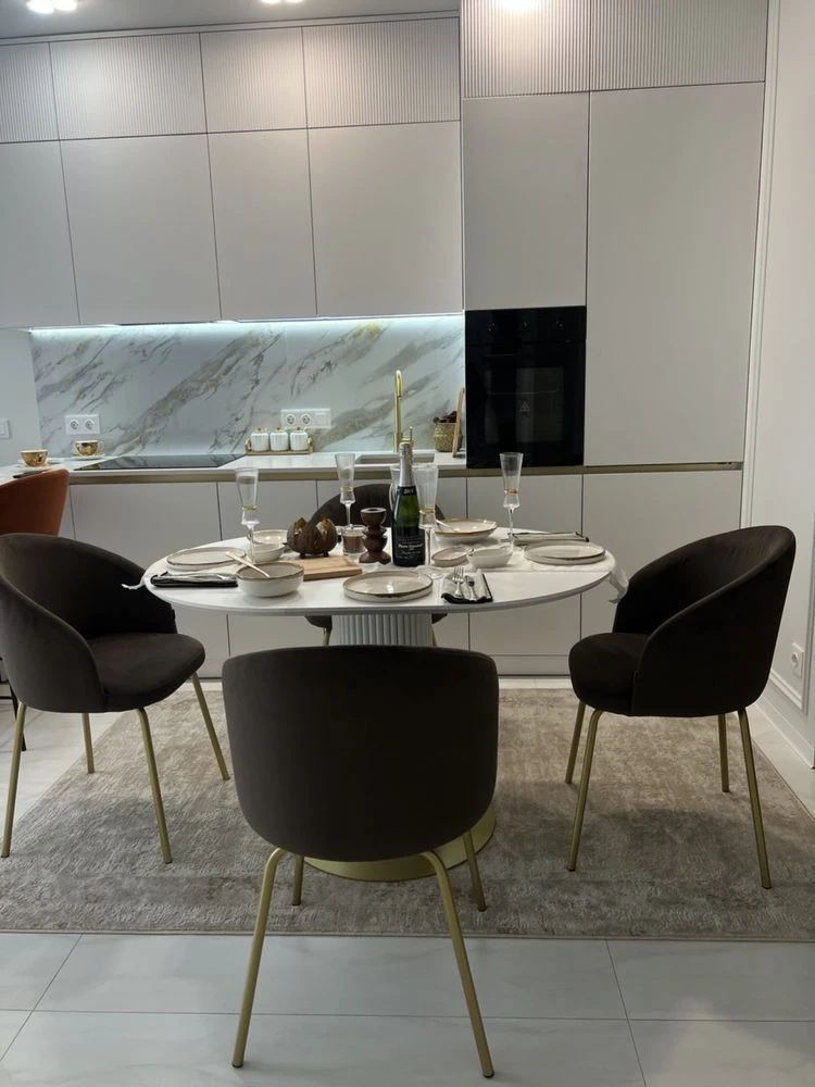 For Sale! Renovated Apartment
Dribovo Park, Podilsky