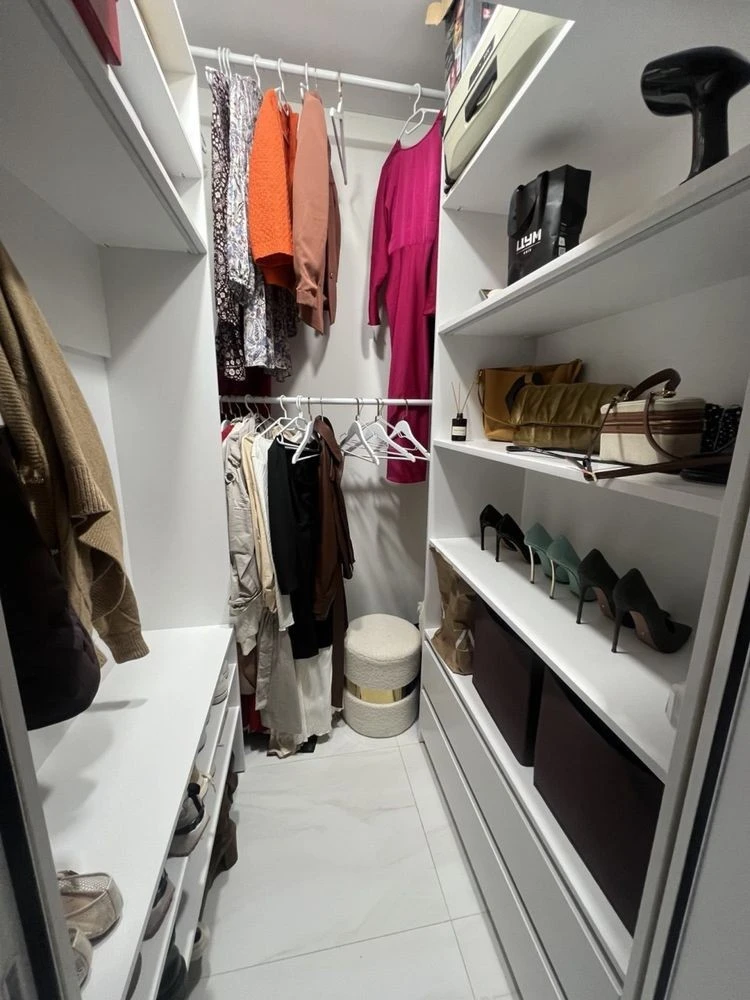 For Sale! Renovated Apartment
Dribovo Park, Podilsky