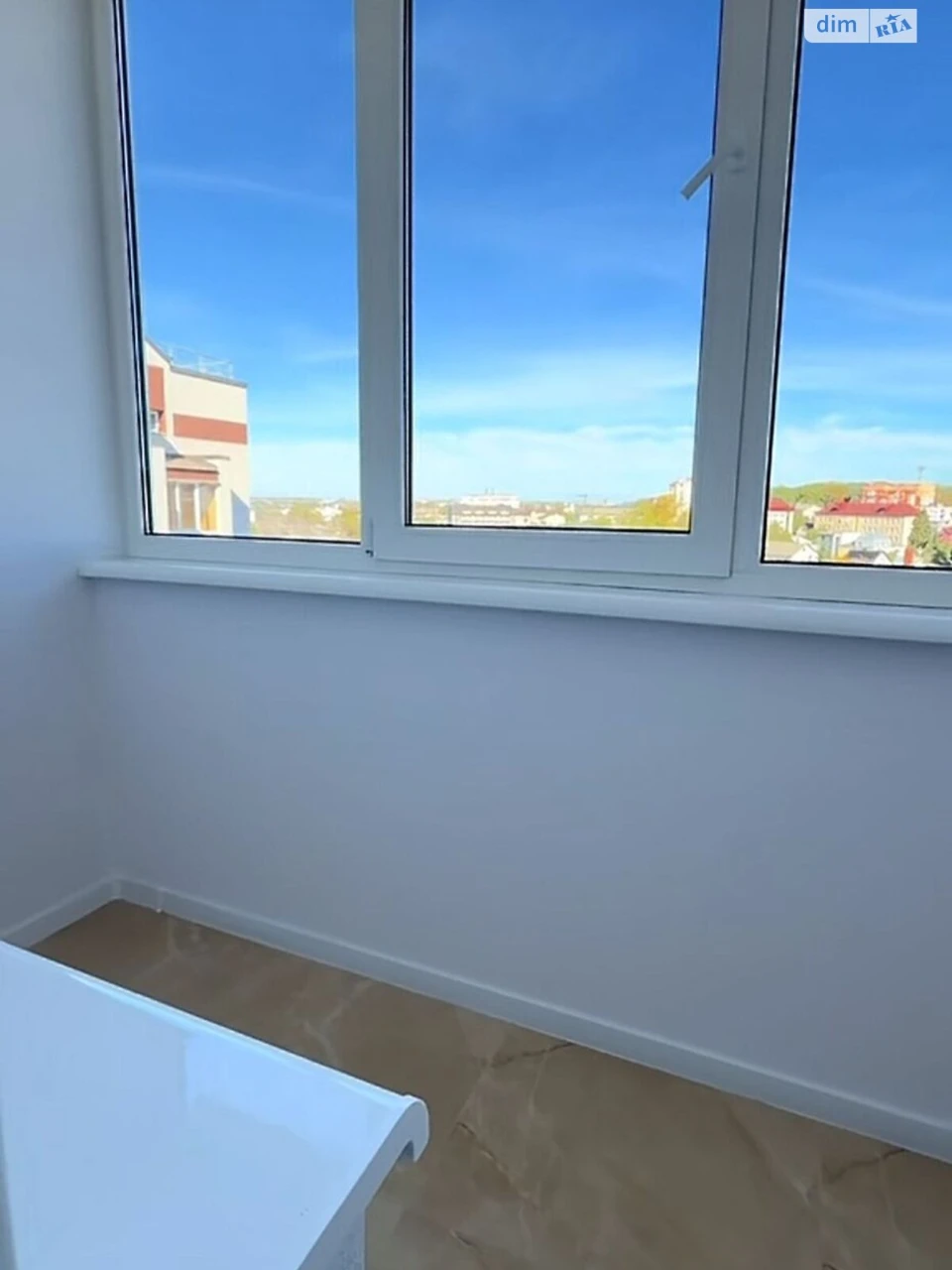 Apartment for Sale: Center