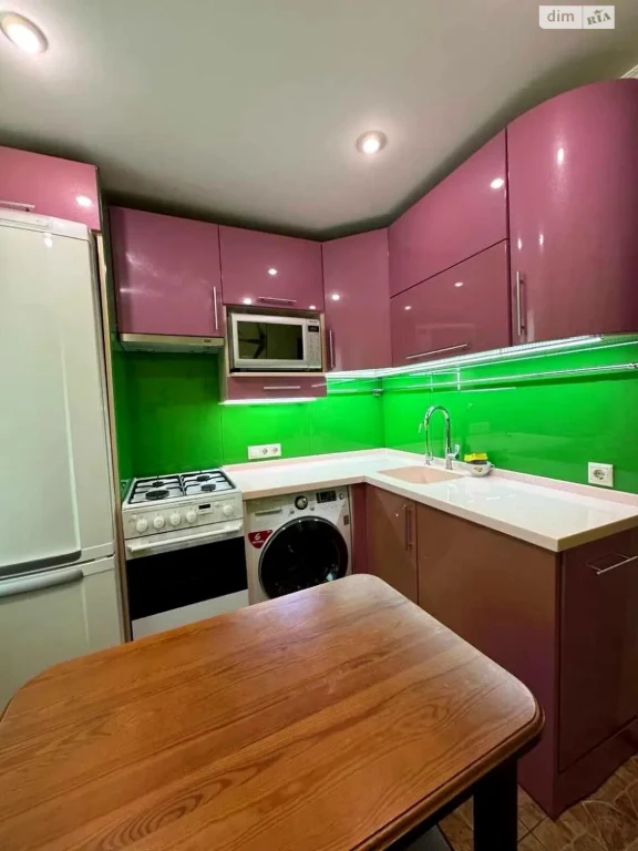 Long-Term Rental Apartment, Syrets'