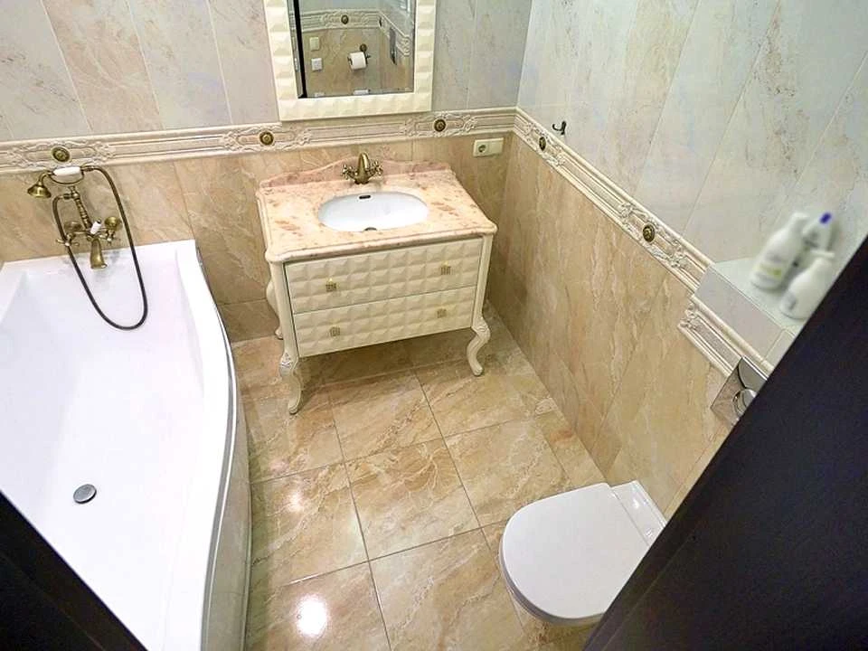 Квартира. Київ, Дніпровська набережна вул.