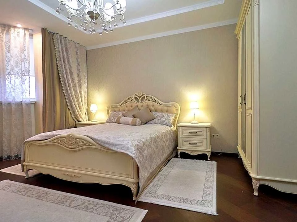 Квартира. Київ, Дніпровська набережна вул.