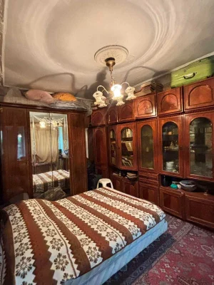Продам 2 ком. квартиру Центр АГВ 22500$