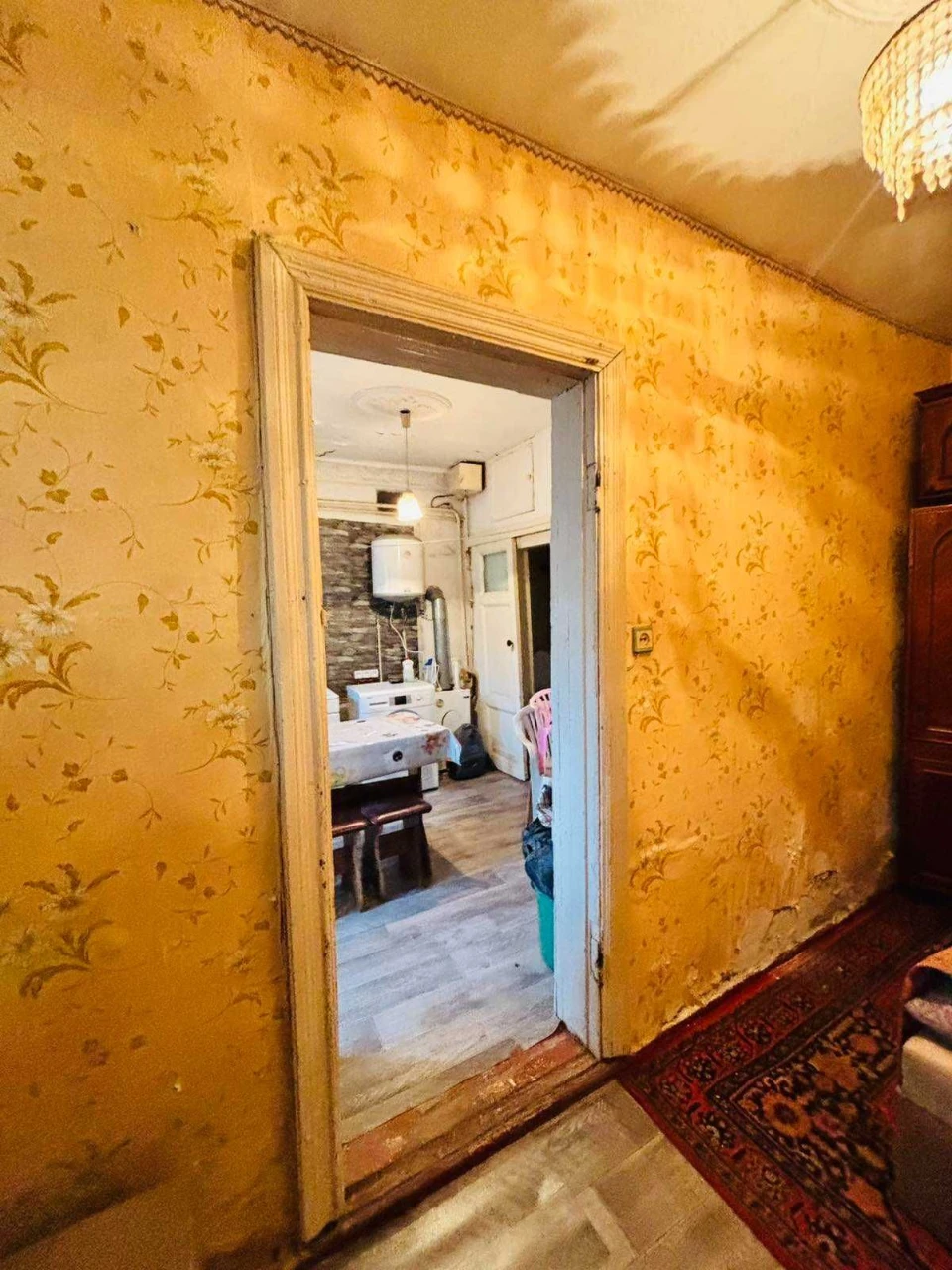 Продам 2 ком. квартиру Центр АГВ 22500$