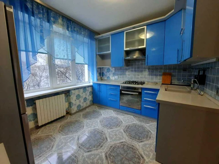 Apartment. Дніpro, Nila Armstronga Street