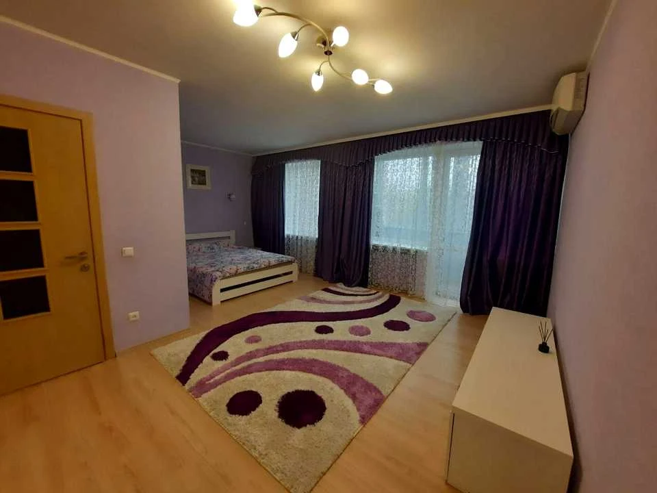Apartment. Дніpro, Nila Armstronga Street