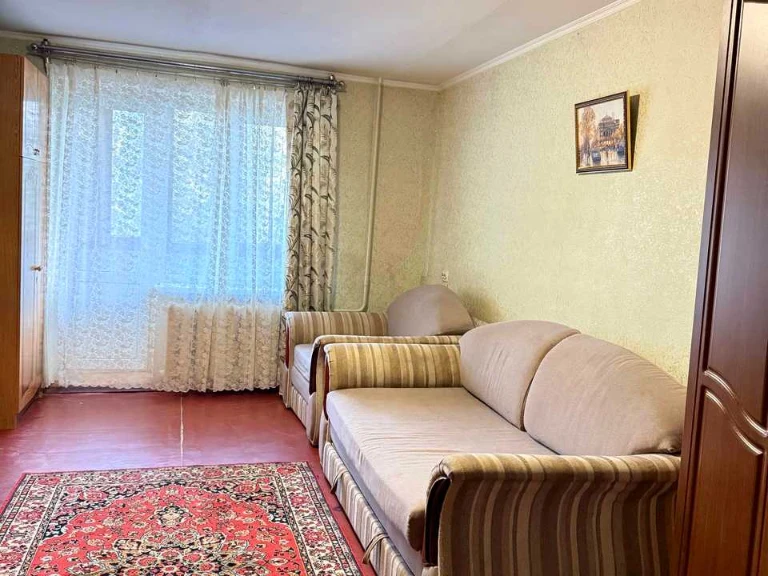 Квартира. Київ, Ушинського вул.