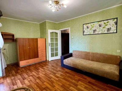 Квартира. Дніпро, Янтарова вулиця