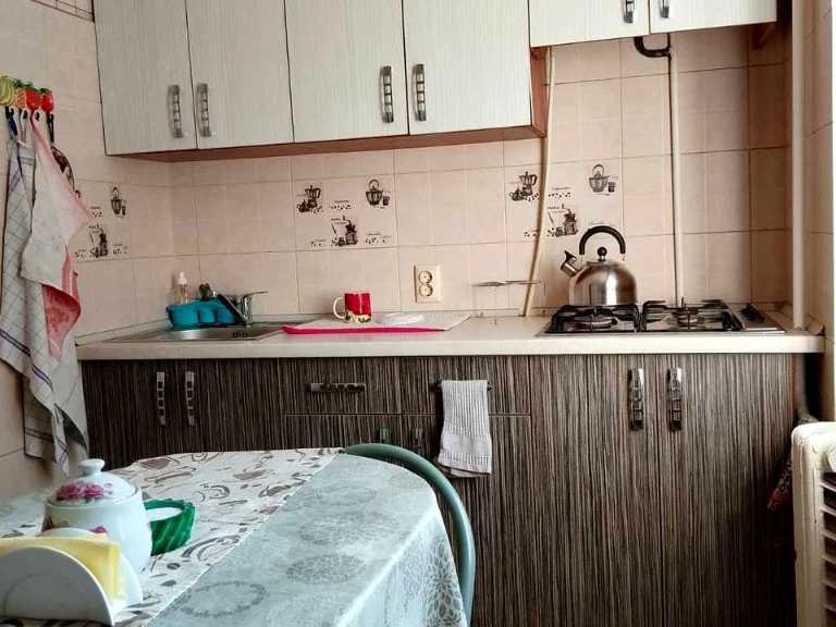 Квартира. Одеса, Николаевская дорога, улица.