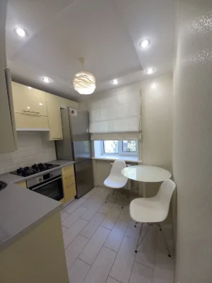 Two-bedroom apartment renovated in the Furmanova district