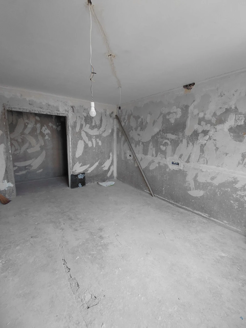 Sale of a 2-bedroom apartment in Lesko