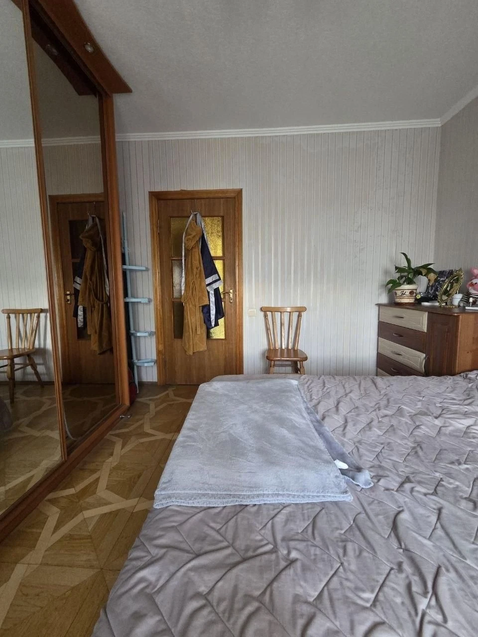 3 кімнатна квартира Бальзака Троєщина Епіцентр метро Почайна