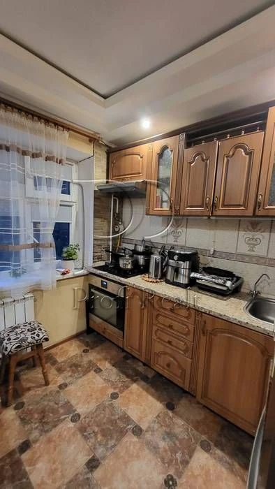 Продаж 3 кімн. квартири за адресою Олега Мудрака, 23Б | Ново