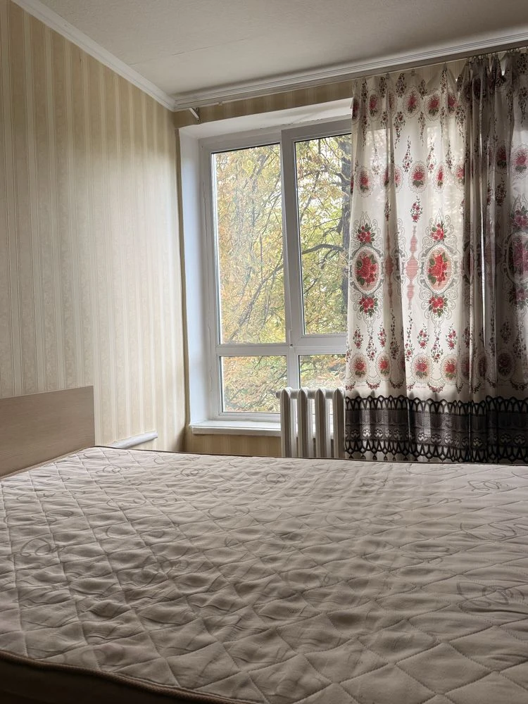 Sale of a 1-room apartment at Dmytro Pavlichko b.6 (Rokosovsky)