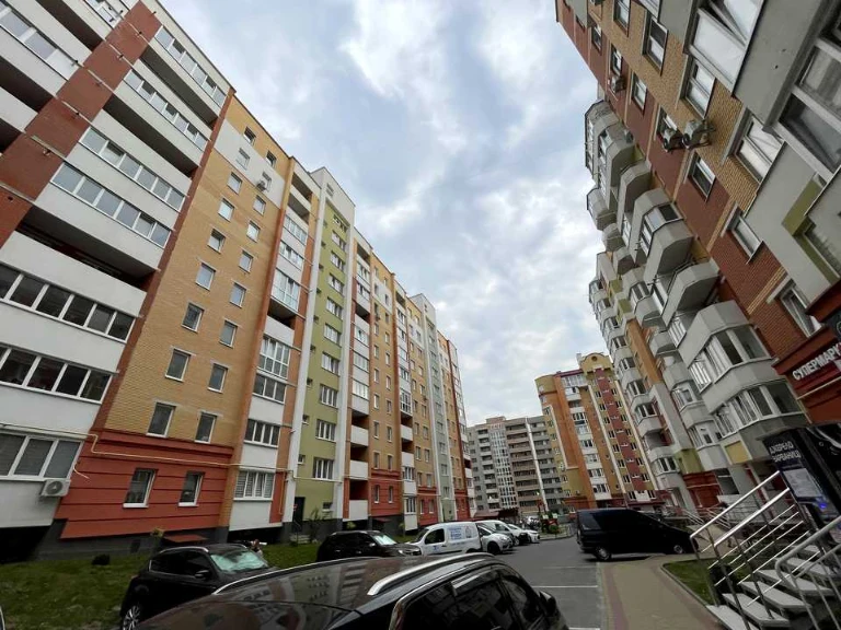 Apartment. Ternopil, Troleybus Street