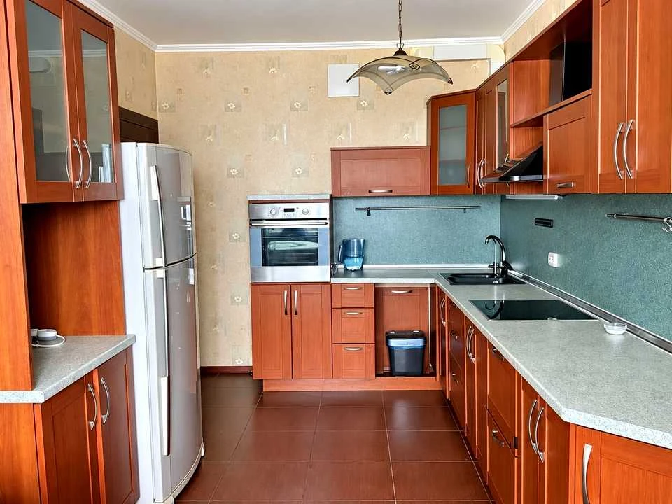 Квартира. Киев, Депутатская улица