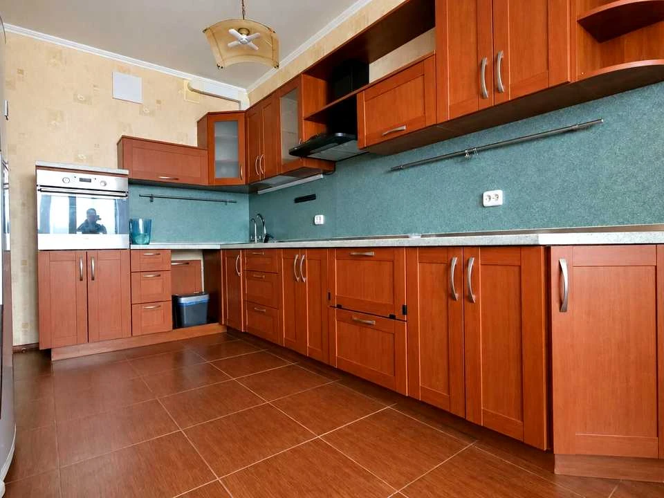 Квартира. Киев, Депутатская улица