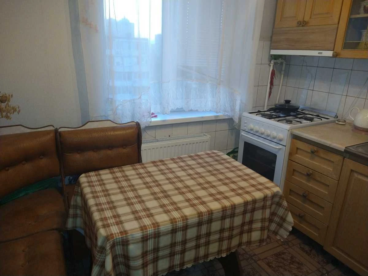 Аренда 3-комнатной квартиры 58 м², Энтузиастов ул.