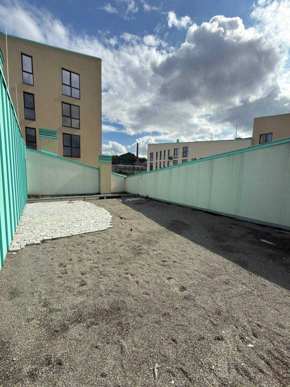 Sale (YOselya+) 2-bedroom apartment with a large private terrace