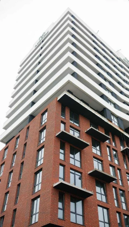 Sale of 1 room apartment in the AUROOM Solar residential complex on Solnyashnikovaya st.