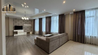Продаж 2-кімнатного апартаменту-студії 159,2 м², вул. Болсунівська
