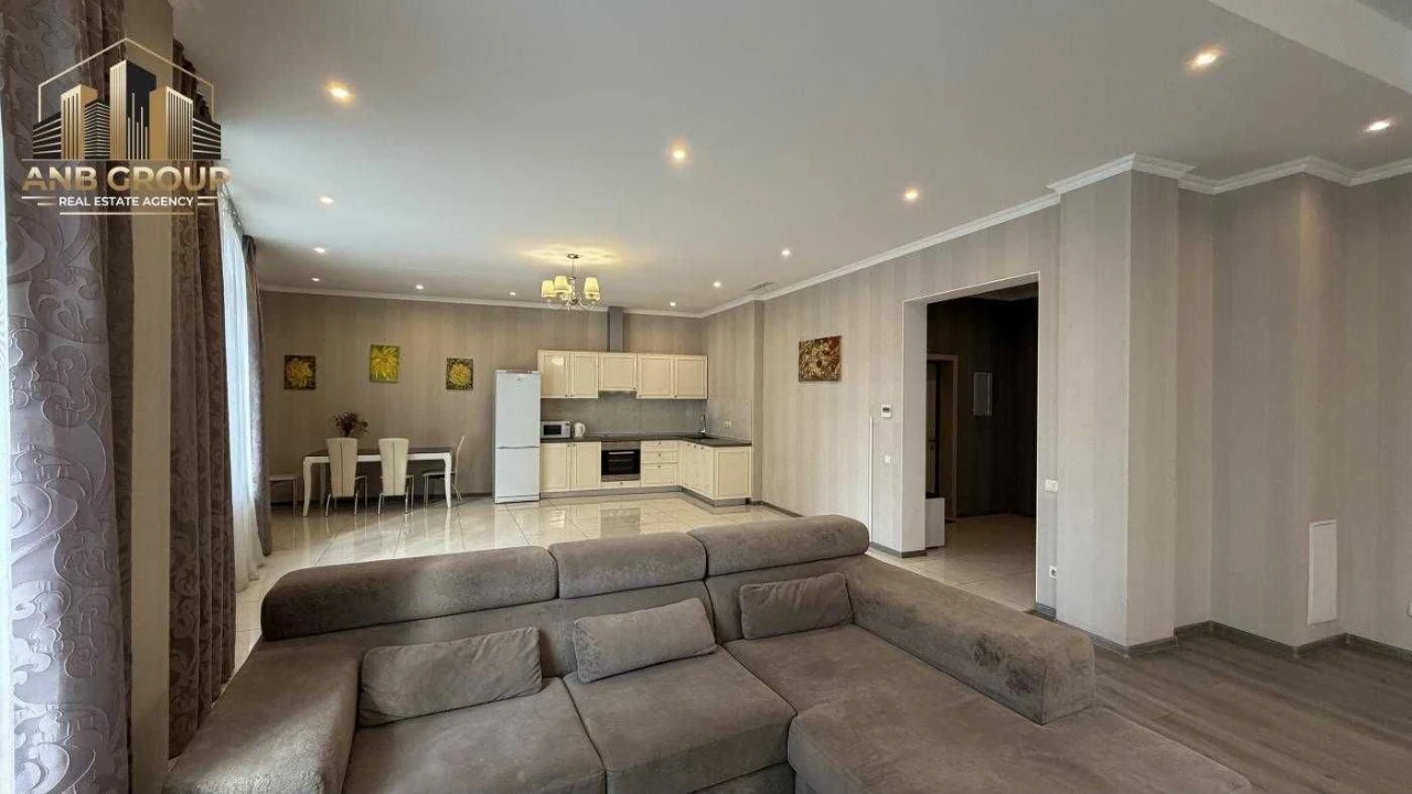 Продаж 2-кімнатного апартаменту-студії 159,2 м², вул. Болсунівська