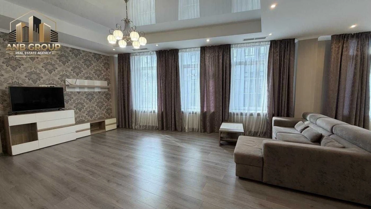 Продаж 2-кімнатного апартаменту-студії 159,2 м², вул. Болсунівська