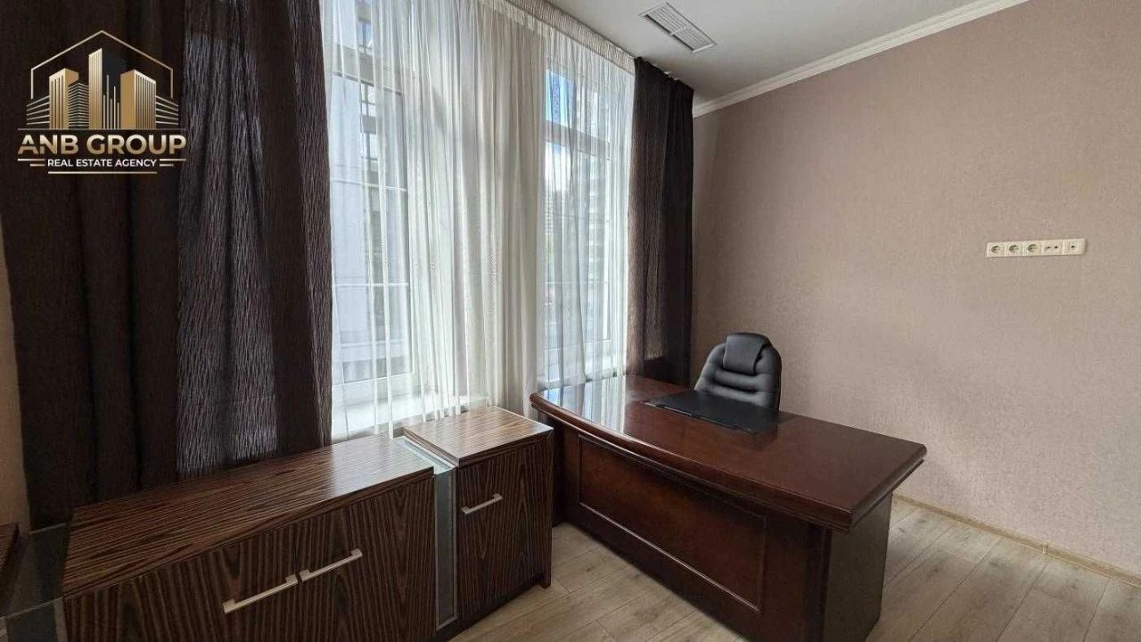 Продаж 2-кімнатного апартаменту-студії 159,2 м², вул. Болсунівська