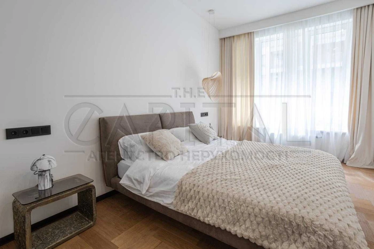 Sale / Apartment / 115 m2 / ЖК Ярославів Град / Шевченківсь