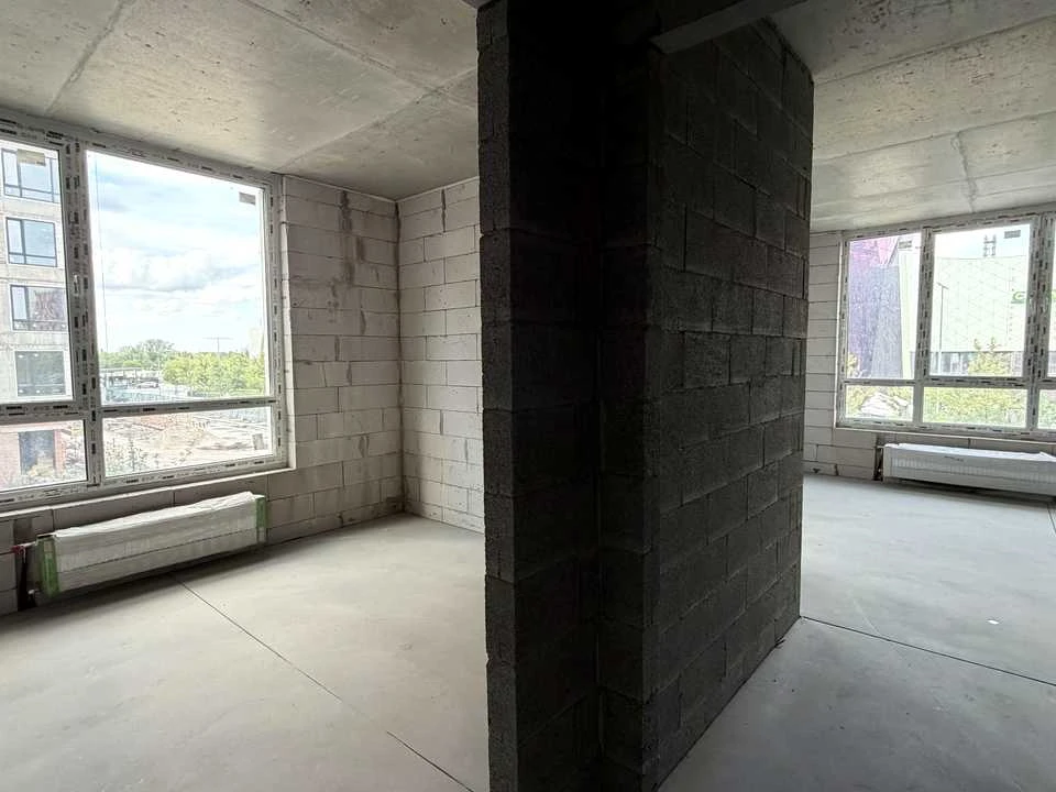 Apartment. Kyiv, Brativ Shemetiv St., (Building 227)