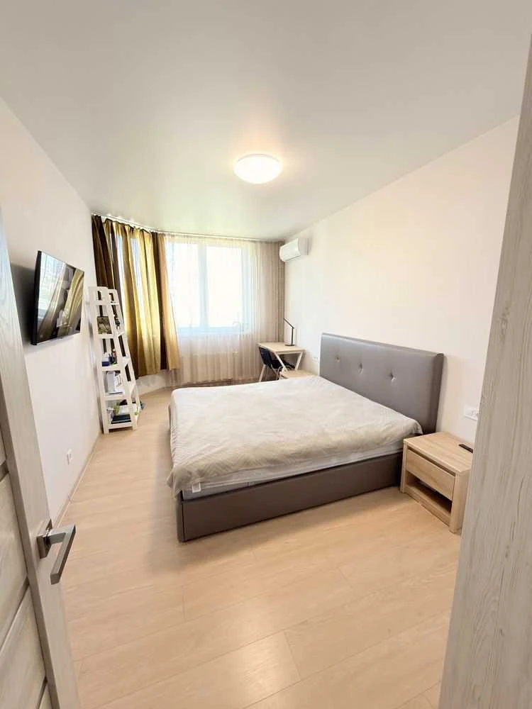Продажа 2-комнатной квартиры 61 м², Отрадный просп.