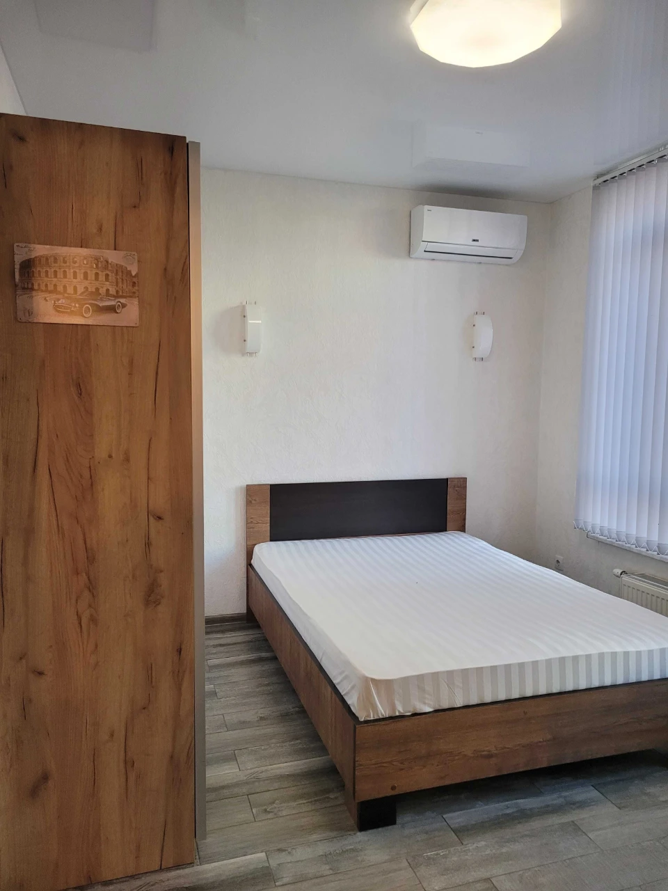 Sale of a 1-bedroom apartment in Kyiv with renovation and furniture, 35 m², in the Respublika complex