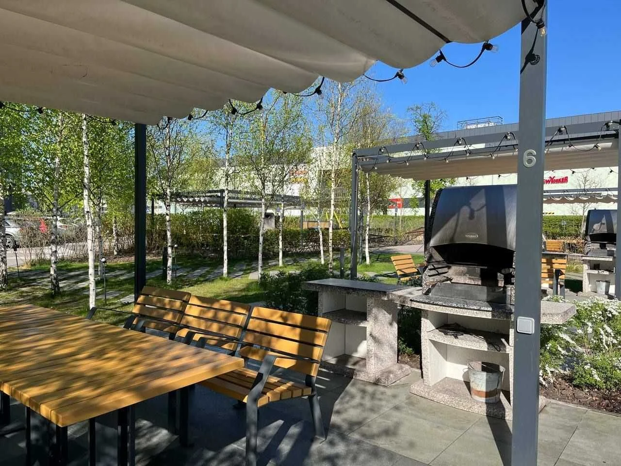 Sale of a 1-bedroom apartment in Kyiv with renovation and furniture, 35 m², in the Respublika complex