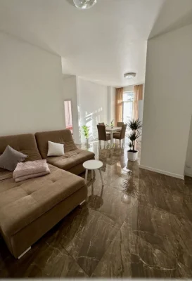 Продається 3-кімнатна квартира, 4 поверх, 12 будинків, 90 м2, ЖК "Французький Квартал", Саперне