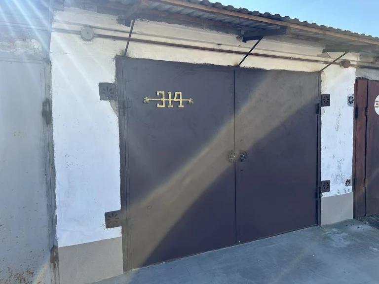 Garage for sale in a cooperative