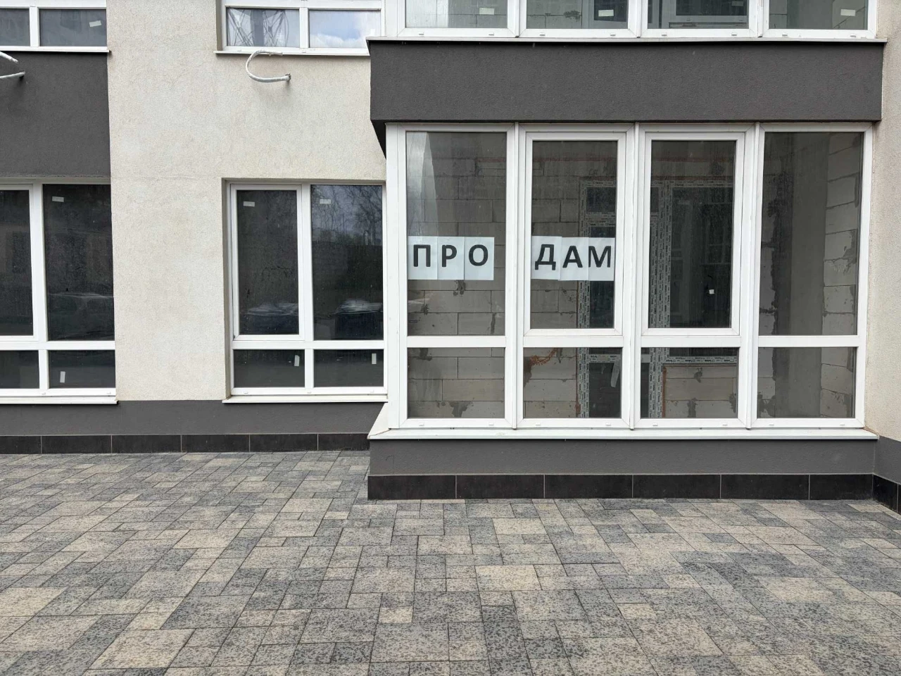 Продам 2-х ком. квартиру в новом доме в Центре.