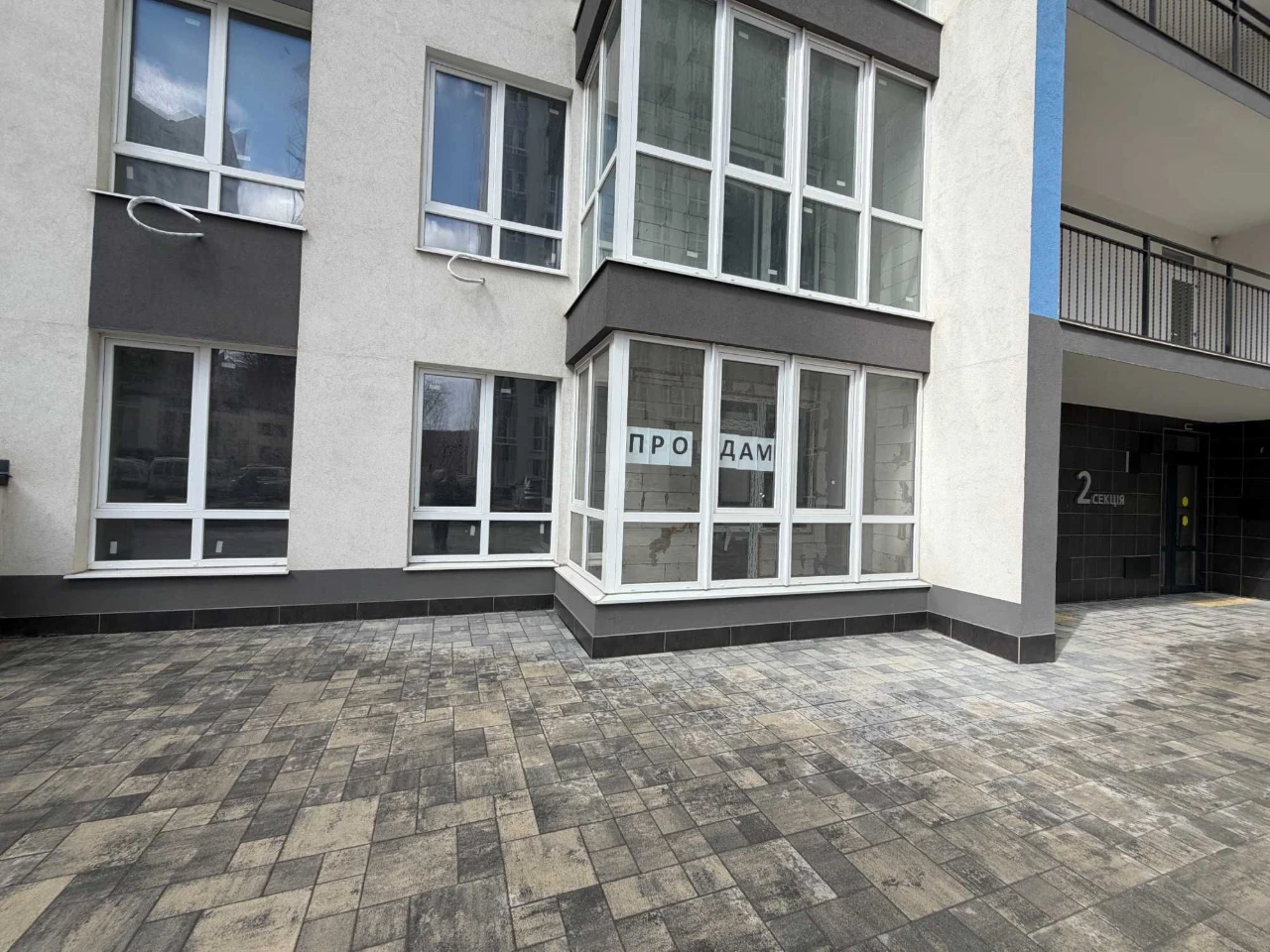 Продам 2-х ком. квартиру в новом доме в Центре.