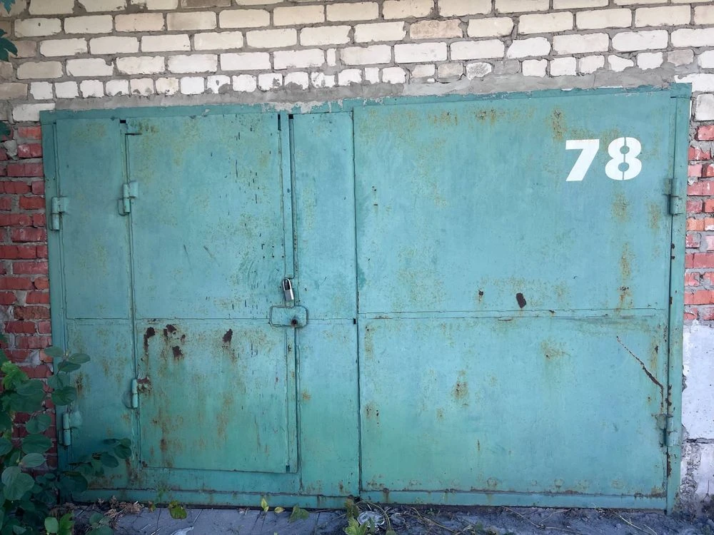 For sale garage, garage