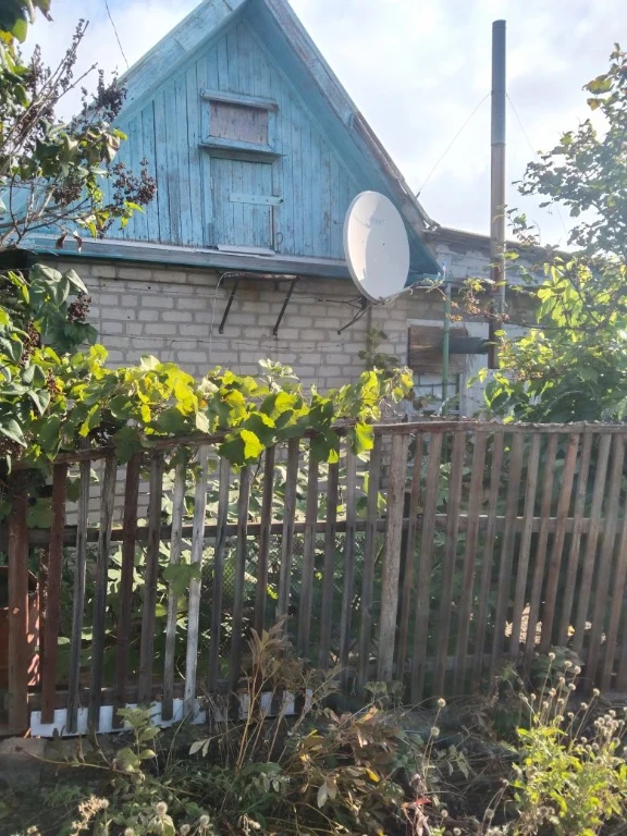 For Sale: Cottage on Olympic Street