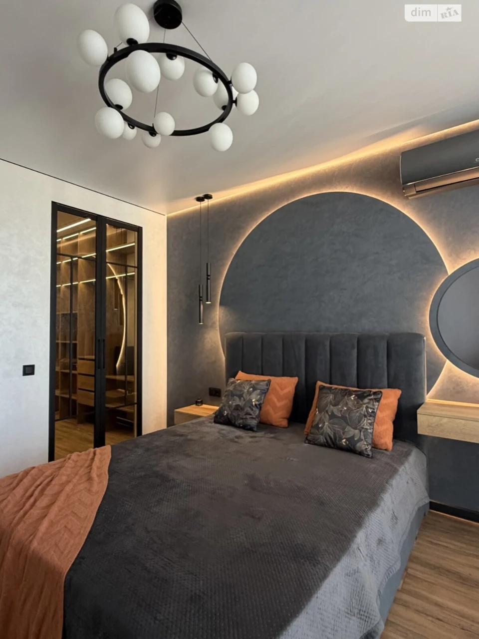 Apartment for Sale in Kumбари