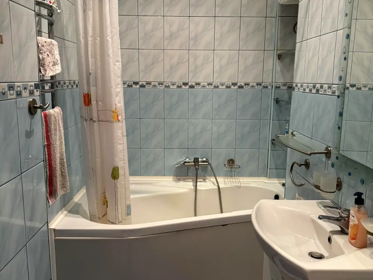 Сдается 3-комнатная квартира, 74 м²