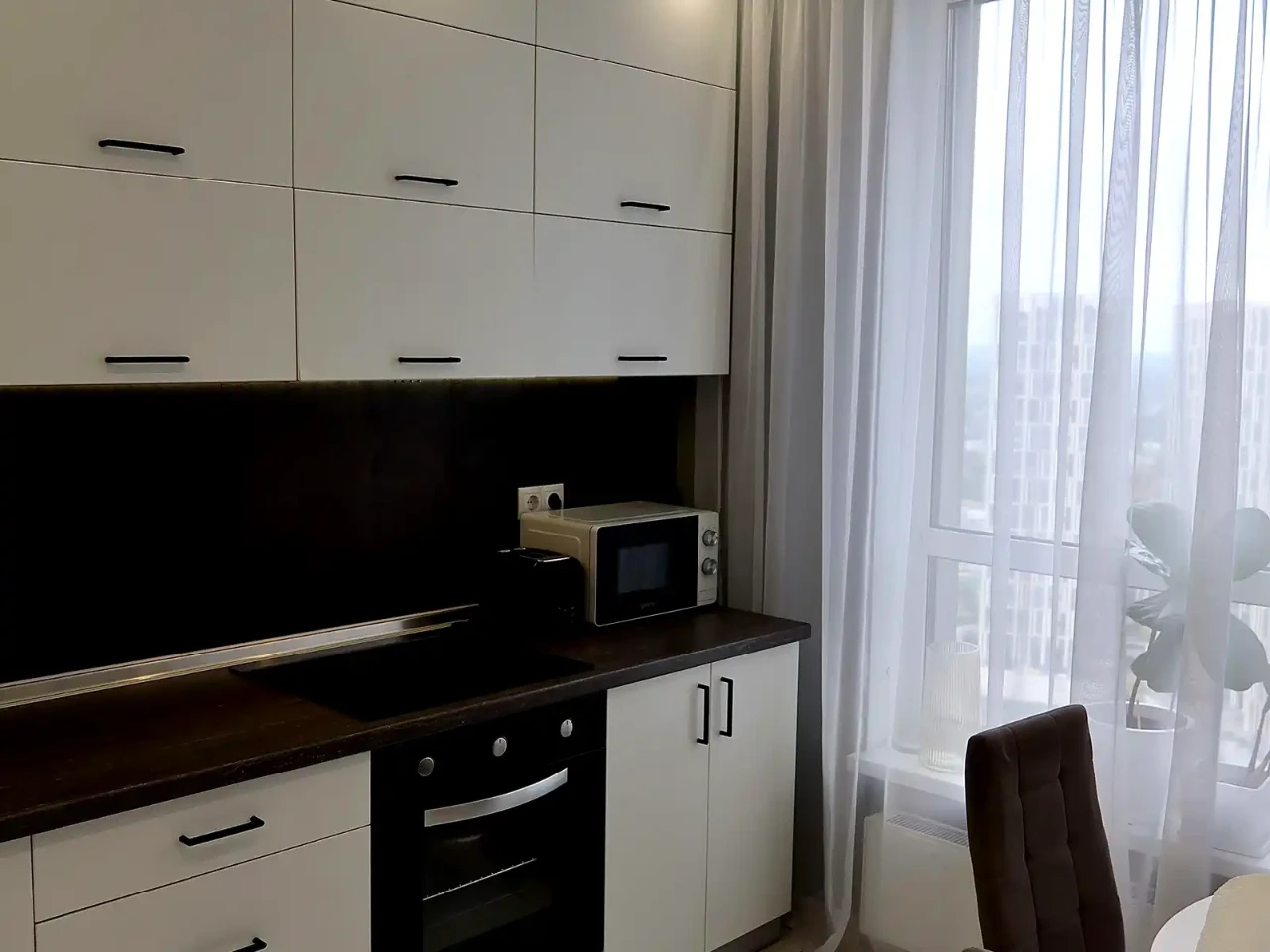 Rent 1-bedroom apartment 42 sq m, 24/25 floor