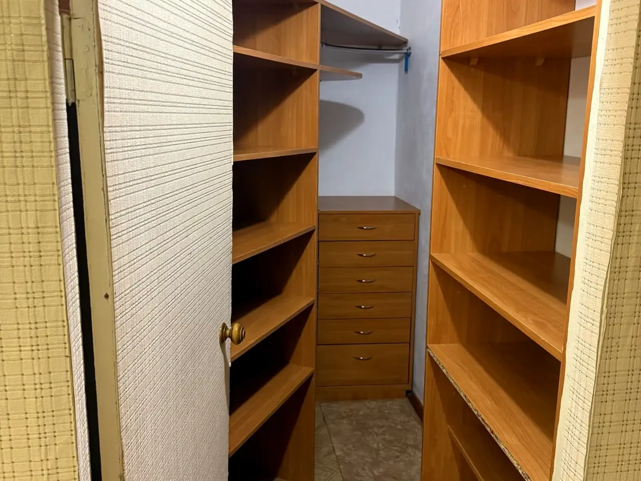 Сдается квартира 2-комн. 71.5 м² 15/16 этаж