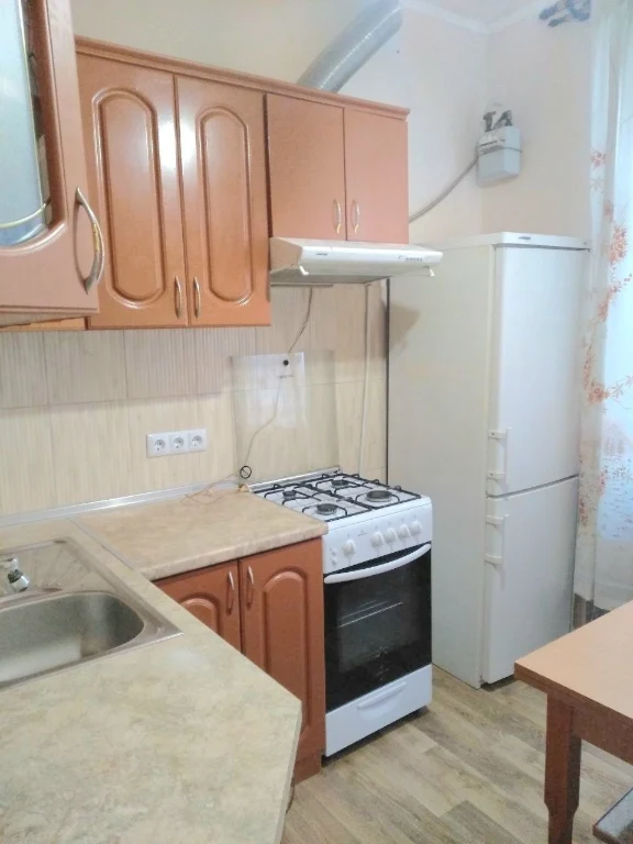 Сдается 2-комнатная квартира на ул. Новодарницкой, Новая Дарница, Киев
