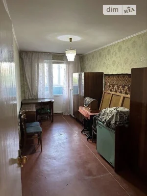 Sale of 3-room apartment 65 sq. m on Volodymyr Ivasyuk Ave. 44