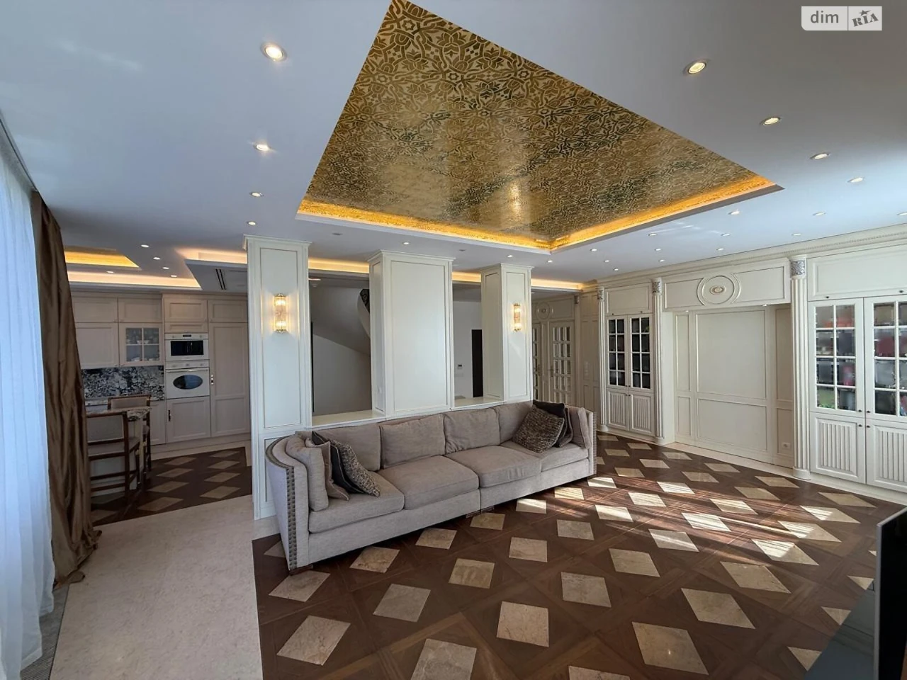 Apartment for Sale in Holosiiv