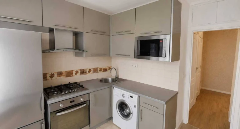 For Sale 2-bedroom apartment, Kyiv, Bakinska Street, 37