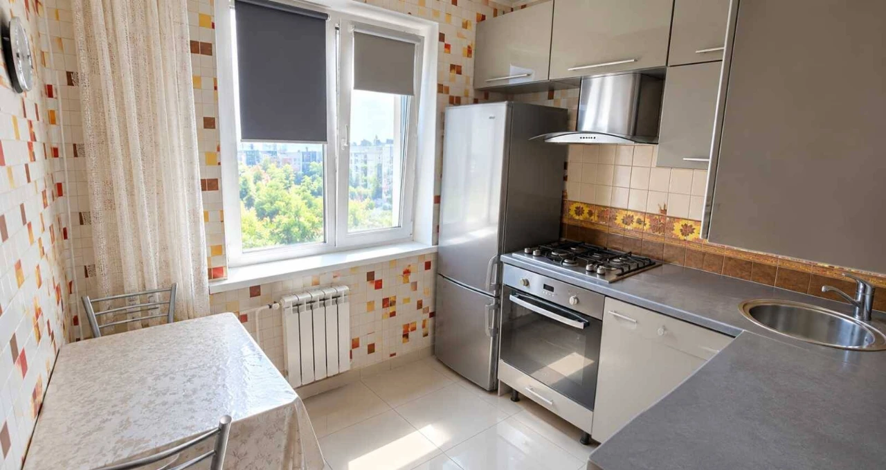For Sale 2-bedroom apartment, Kyiv, Bakinska Street, 37